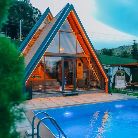 Zenit Domek alpejski